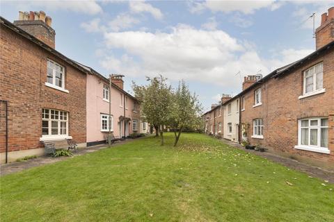 3 bedroom terraced house for sale, Johnston Terrace, London NW2