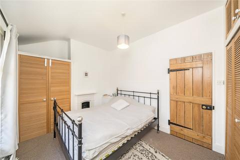 3 bedroom terraced house for sale, Johnston Terrace, London NW2