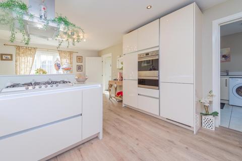 8 Blacksmiths View, Hadnall, Shrewsbury, SY4 3BF
