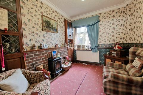 3 bedroom terraced house for sale, Vernon Street, Bridgend, Bridgend County. CF31 1TQ