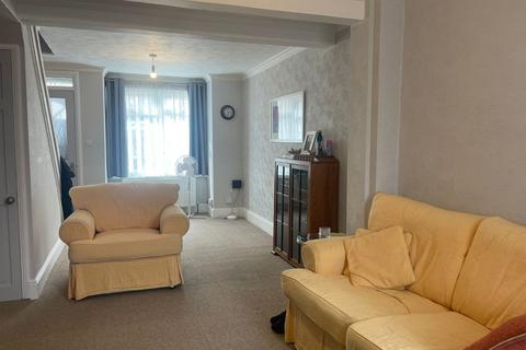 22 Gordon Road, Northfleet, Gravesend, DA11 9JW