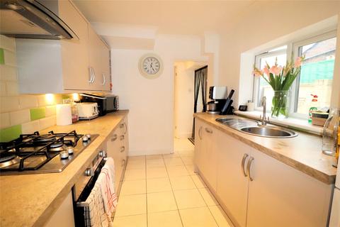 35 Horsa Road, Erith, DA8 1HH