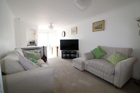 1 bedroom flat for sale, Waters Edge Court, 1 Wharfside Close, Erith, DA8