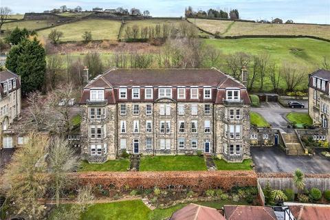 3 bedroom apartment for sale, Lady Park Avenue, Bingley, West Yorkshire, BD16