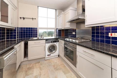 3 bedroom apartment for sale, Lady Park Avenue, Bingley, West Yorkshire, BD16