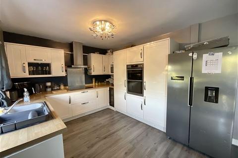 49 Ballifield Crescent, Sheffield, S13 9HQ