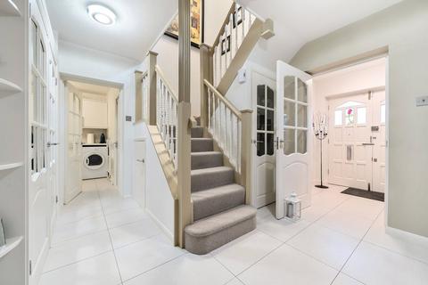 20 Woodlands Road, Bushey, WD23 2LR