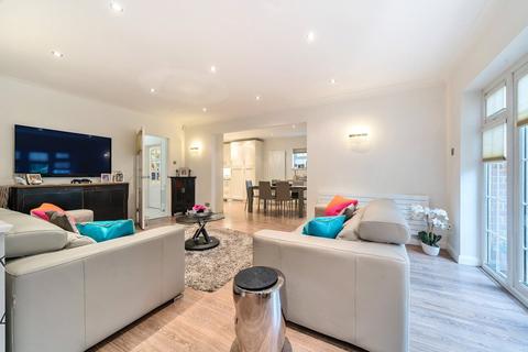 20 Woodlands Road, Bushey, WD23 2LR