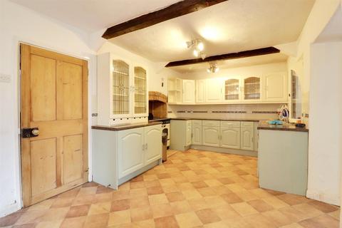 4 bedroom terraced house for sale, Beaford, Winkleigh, Devon, EX19