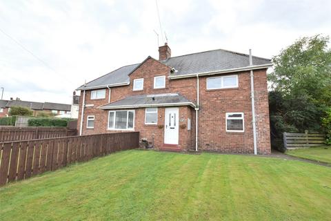 2 bedroom semi-detached house to rent, Cypress Crescent, Dunston, NE11