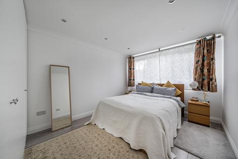 60 Lower Meadow, Harlow, CM18 7RE