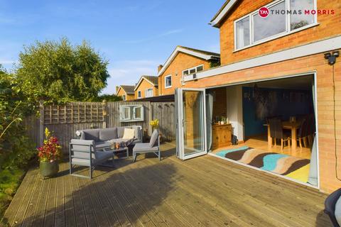 4 bedroom detached house for sale, Armstrong Close, Huntingdon PE28