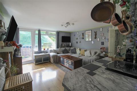 1 bedroom flat for sale, Galley Hill, Hertfordshire HP1