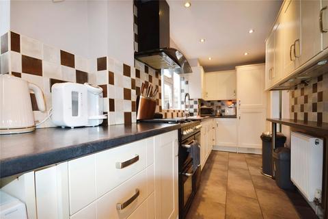 3 bedroom semi-detached house for sale, The Woodlands, Leicester LE8