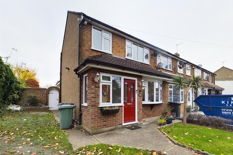 undefined, Newtons Close, Essex RM13
