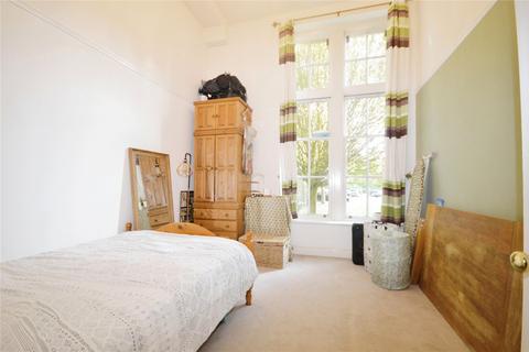 2 bedroom flat for sale, Aston Close, Hertfordshire WD24