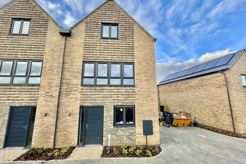 4 bedroom semi-detached house for sale, Black Horse Bridge, Great Linford, Milton Keynes, MK14