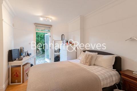 3 bedroom apartment to rent, King Henrys Road, Hampstead NW3