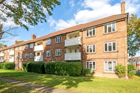 2 bedroom flat for sale, Beaufort Road, Richmond, TW10