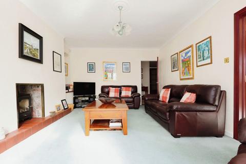 4 bedroom detached house for sale, Higher End, Barry CF62