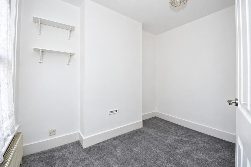 House in London - View 4