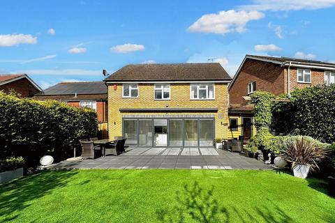 4 bedroom detached house for sale, Ribston Close, Shenley, WD7