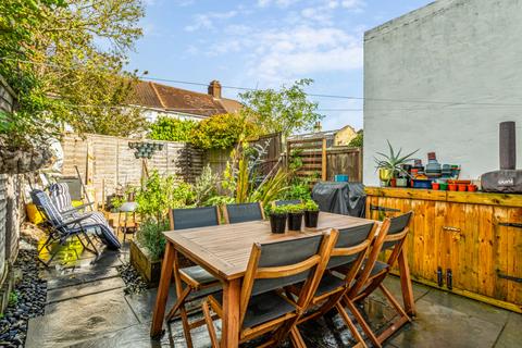 48 Summerfield Street, London, SE12 0NQ