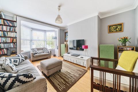 72 Hare Lane, Godalming, GU7 3EF
