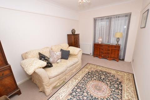 51 Birch Road, Godalming, GU7 3NU