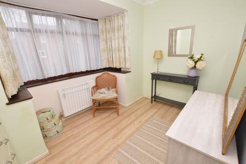 51 Birch Road, Godalming, GU7 3NU