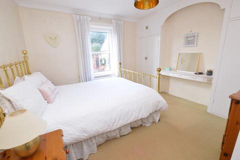 66 Hare Lane, Godalming, GU7 3EF
