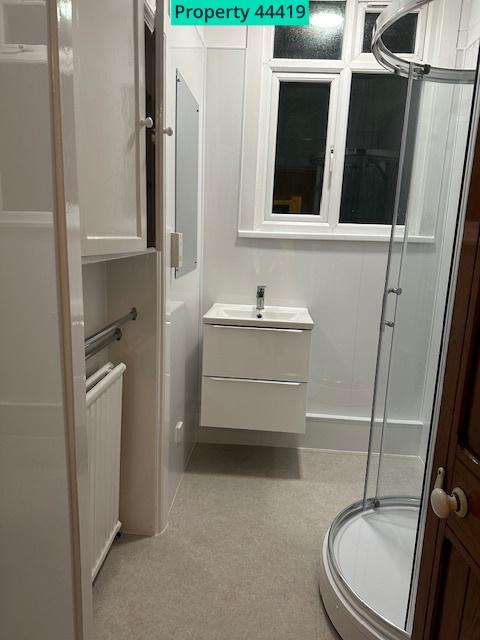 Bathroom #2