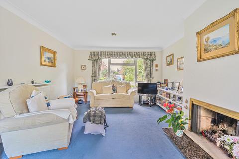 36 Greenacres, Great Bookham, Leatherhead, KT23 3NQ