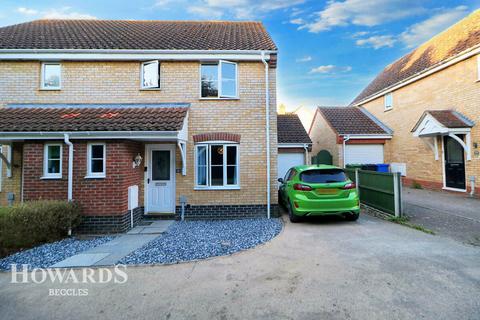 3 bedroom semi-detached house for sale, Suttons Road, Beccles