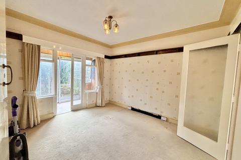 3 bedroom semi-detached house for sale, Warbreck Drive, Bispham FY2