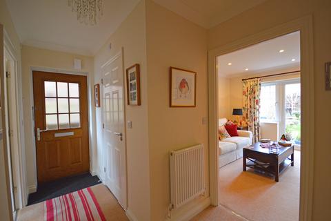 2 Thistledown, Hindhead, GU26 6UF
