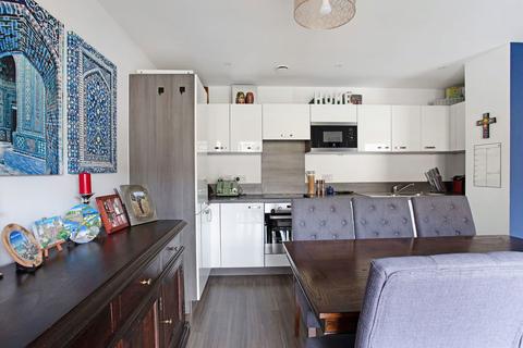 8, Westmead Court Adenmore Road, London, SE6 4EB
