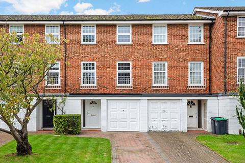 4 bedroom terraced house for sale, Uxbridge Road, Kingston Upon Thames KT1