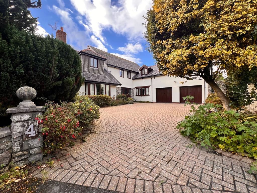 Jackson Close, Rhoose, CF62 5 bed detached house - £725,000