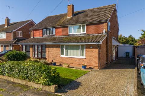 3 bedroom semi-detached house for sale, Ingram Avenue, Aylesbury HP21