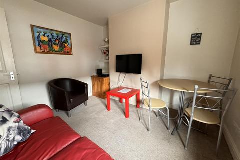 2 bedroom flat for sale, Curtis Street, Swindon SN1