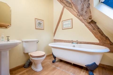 The Old Barn Weston Orchard, Fladbury, Pershore, WR10 2QU