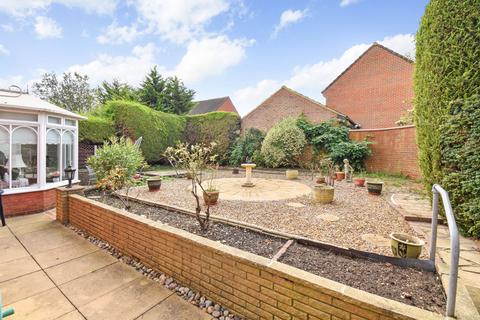 2 Romsey Close, Orpington, BR6 7WE