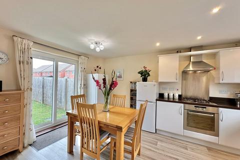 3 bedroom terraced house for sale, Woodfield Close, Kingstone, Hereford, HR2