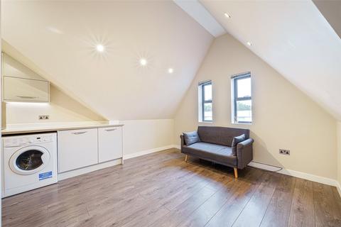 undefined, Peach Street, Berkshire RG40