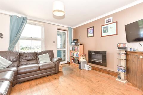 3 bedroom end of terrace house for sale, Heath Road, Coxheath, Maidstone, Kent