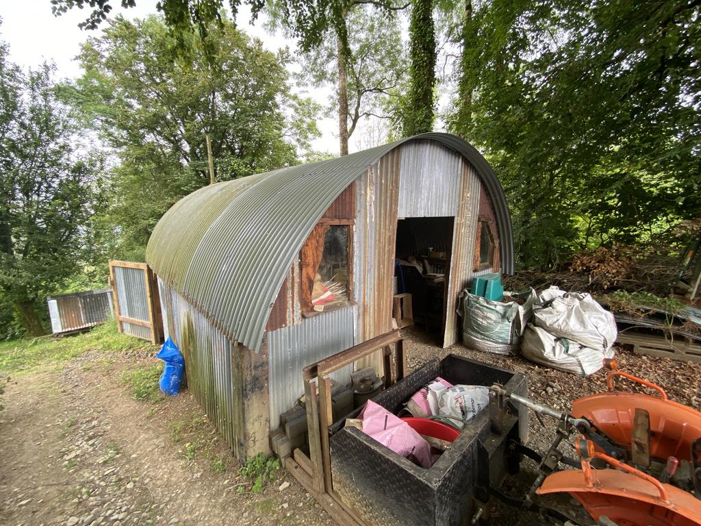 Dutch barn