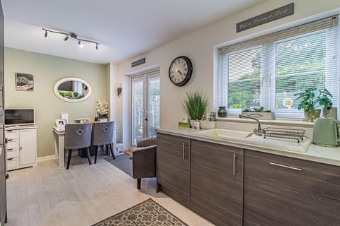 48 Bryn Meurig, Llanharry, Pontyclun, CF72 9FY
