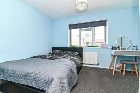 2 The Hyde, New Milton, BH25 5GA