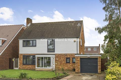 9 Elvington Green, Bromley, BR2 9DE
